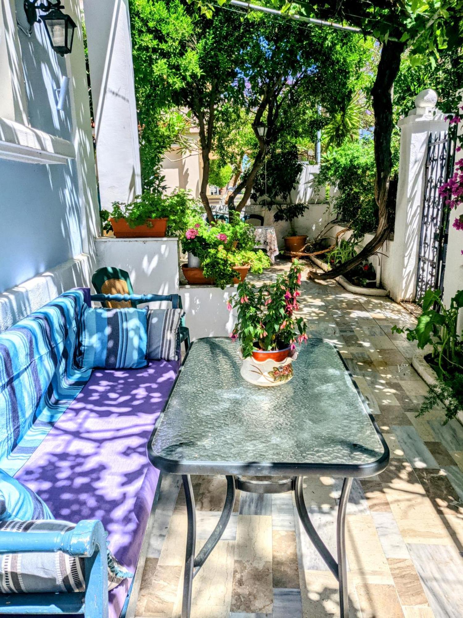 House With Garden In City Of Rhodes Rhodes City Kültér fotó